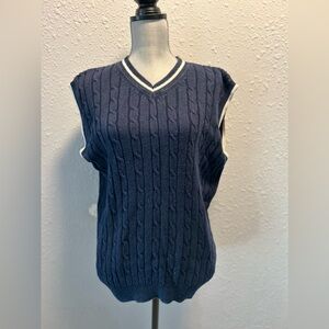St John’s Bay Golf Sweater Vest Mens Size M Navy Blue Classic V-Neck Cable Knit